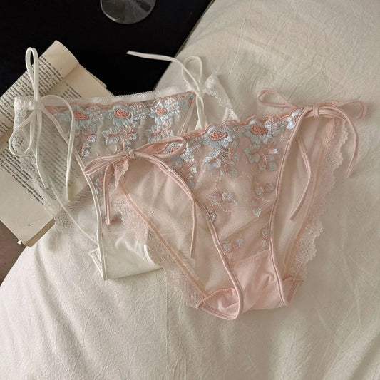 Geborduurd Bloemen Culotte – Zacht & Transparant